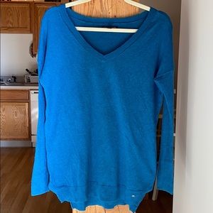 Blue/teal v-neck sweater